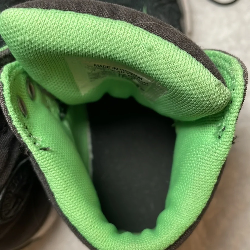CONVERSE All Star Hi-top Toddler Size 7
